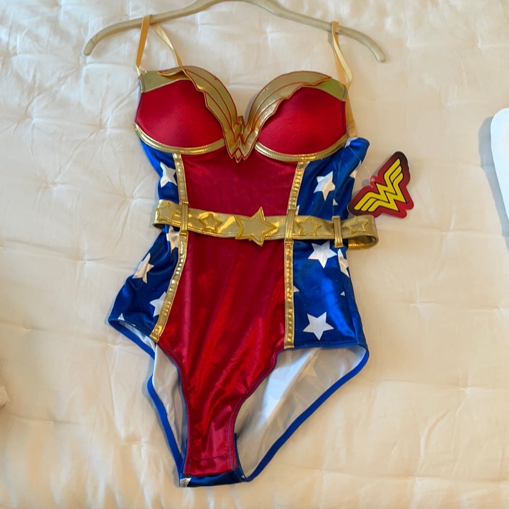 Wonder Woman costume